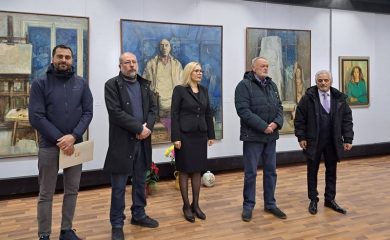 В Смолян откриха юбилейна изложба на художника Симеон Николов