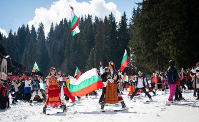 Голямо ски спускане с носии и трибагреници превзема Пампорово на 3 март