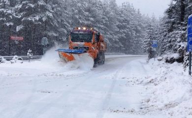 АПИ: Шофьорите да тръгват с автомобили с подходящи гуми
