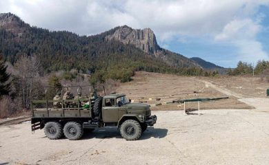 Смолянските военни ще провеждат стрелби и тренировка с димки този месец