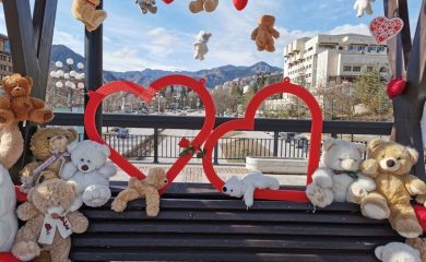 Община Смолян спретна хитово място за снимки в Деня на влюбените
