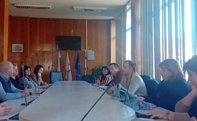 В Златоград обсъдиха мерки срещу нарастващата употреба на вейпове от младежи