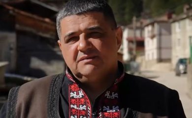 Кметът на Забърдо Валентин Черпоков с приз за кмет на Балканския полуостров