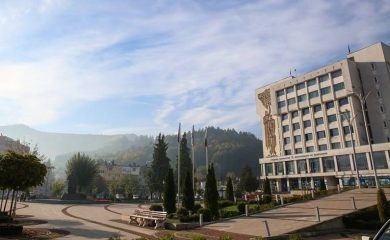 Започва пролетно почистване за приветлив и цветен Златоград