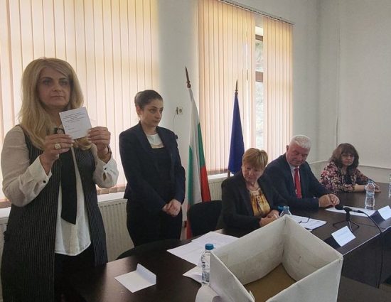Цветелина Бориславова единодушно бе избрана за Почетен гражданин на община Чепеларе