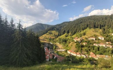 Може ли в Родопите да продават имоти за 1 евро, за да спре обезлюдяването?