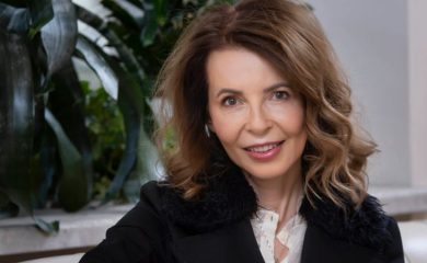 Удостояват Цветелина Бориславова със званието „Почетен гражданин на Чепеларе“