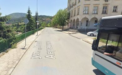Община Смолян ще направи основен ремонт на улица „Коста Аврамиков“ в Райково