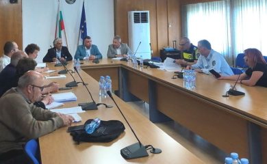 Oбсъдиха осигуряването на по-добра пътна безопасност в Устово