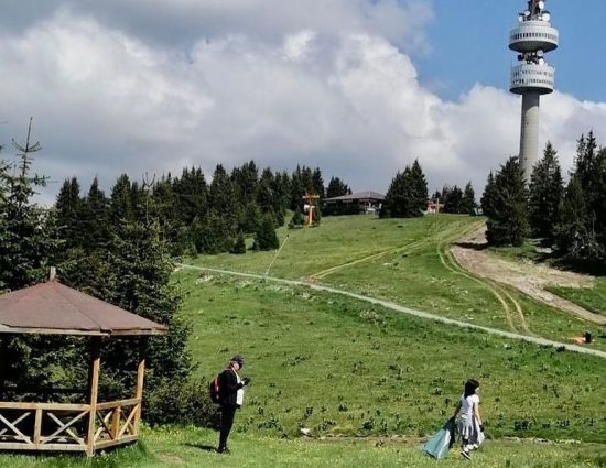 Пампорово обединява планинари и доброволци за опазване на природните богатства на Родопите