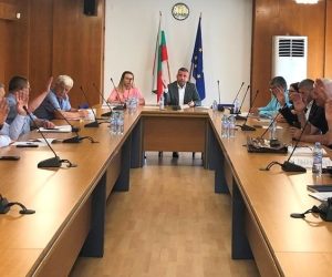 Областният управител иска намаление на цената на водата в Смолян