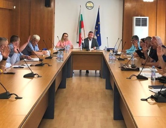 Областният управител иска намаление на цената на водата в Смолян