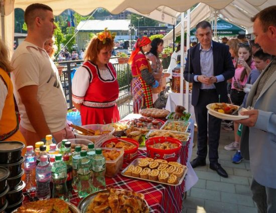Баните открива туристическия сезон с Фестивал на родопската кухня на 4 юли