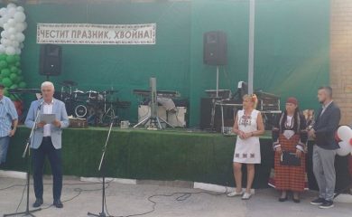 Кметът Боран Хаджиев уважи празника на китното село Хвойна