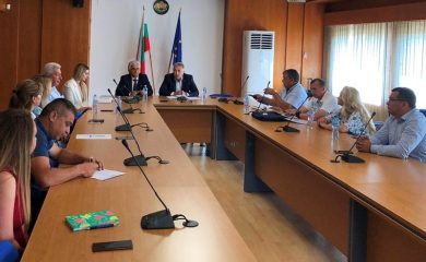 Институциите искат трайно разрешаване на проблема с водата в Девин