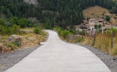 Община Чепеларе изцяло ремонтира пътя до гробищата в село Забърдо