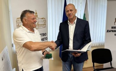 Инж. Асен Карабов получи Юбилеен знак по случай неговото пенсиониране