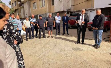 Кметът на Неделино даде старт на санирането на блок К1 за близо 1 млн. лева