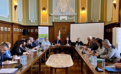 Кметът на Чепеларе участва в среща за енергийна ефективност на жилищни сгради