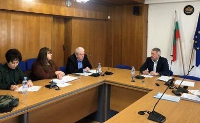 Предприети са мерки срещу болестта Син език по животните в Смолян