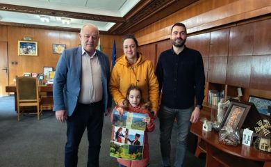 Инициативата „Календар на Община Смолян“ събра 7400 евро