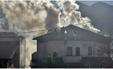82-годишен мъж почина след пожар в къща в смолянския квартал Каптажа