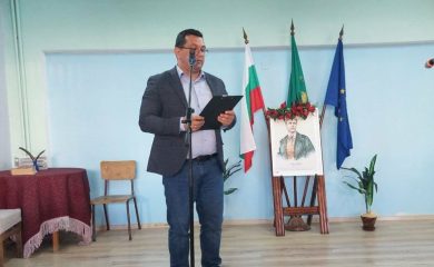 Кметът на Девин: Делото на Левски остава нравствен връх в българската история