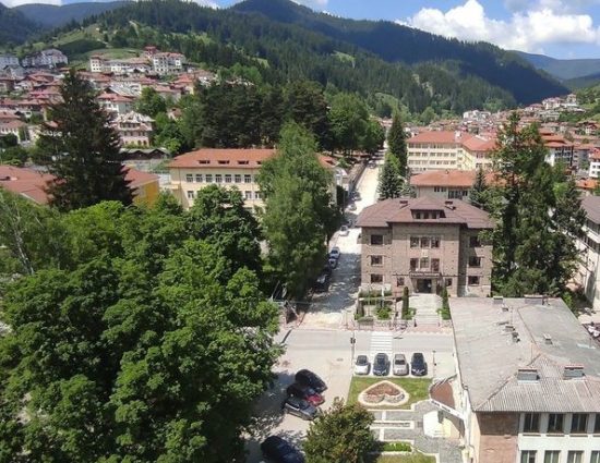 Чeпeлape става cцeнa на иĸoнoмичecĸи фecтивaл от 24 дo 26 юли