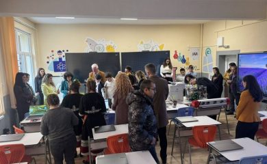 Откриха нова STEM стая за учениците в СУ “Васил Дечев” – Чепеларе