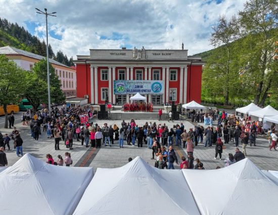 Този уикенд Мадан ще блести с уникалния празник на кристалите