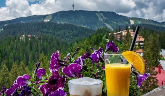 Пампорово зове: Избягай от лятната жега в 5-звезден родопски релакс!