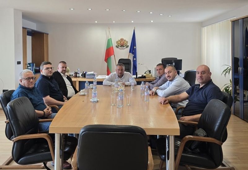 Областният управител се срещна с ръководителите на „Електроразпределение Юг“ ЕАД