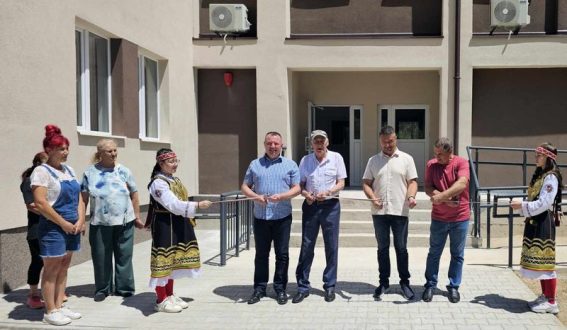 Старото училище в Малка Арда се превръща в модерен социален център