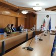 Областният управител проведе консултации за състава на РИК-Смолян