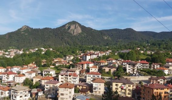 Жители на “Каптажа” са против изграждането на Фотоволтаичен парк в квартала