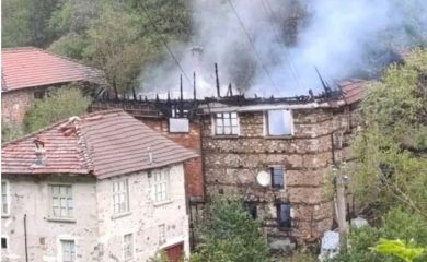 Семейство от село Соколовци има нужда от помощ след пожар в къщата им